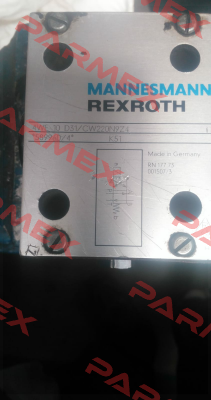 589960/4* - 4 WE 10 D31/CW220N9Z4 same as P/N: R900589960 Type: 4WE 10 D3X/CW230N9Z4  Rexroth