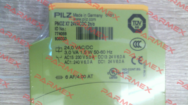 p/n: 774059, Type: PNOZ X7 24VACDC 2n/o Pilz